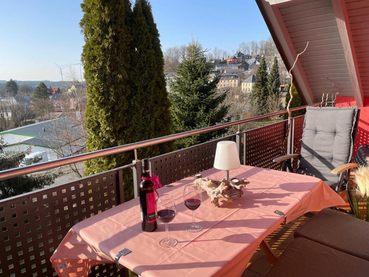 Tolle Ferienwohnung Mit Loggia In Schauenstein 100Qm Bei Hof An Der Saale Frankenwald Exterior foto
